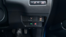 Nissan Qashqai 1.2 DiG-T N-Connecta 5dr Xtronic Petrol Hatchback